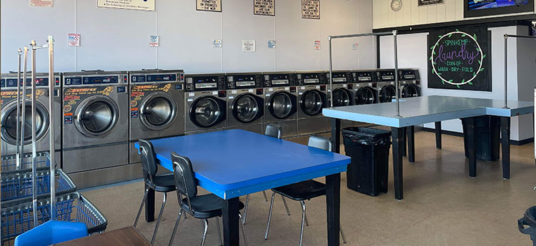 Laundromat in Dayton OH Coin Laundry Service Self Service